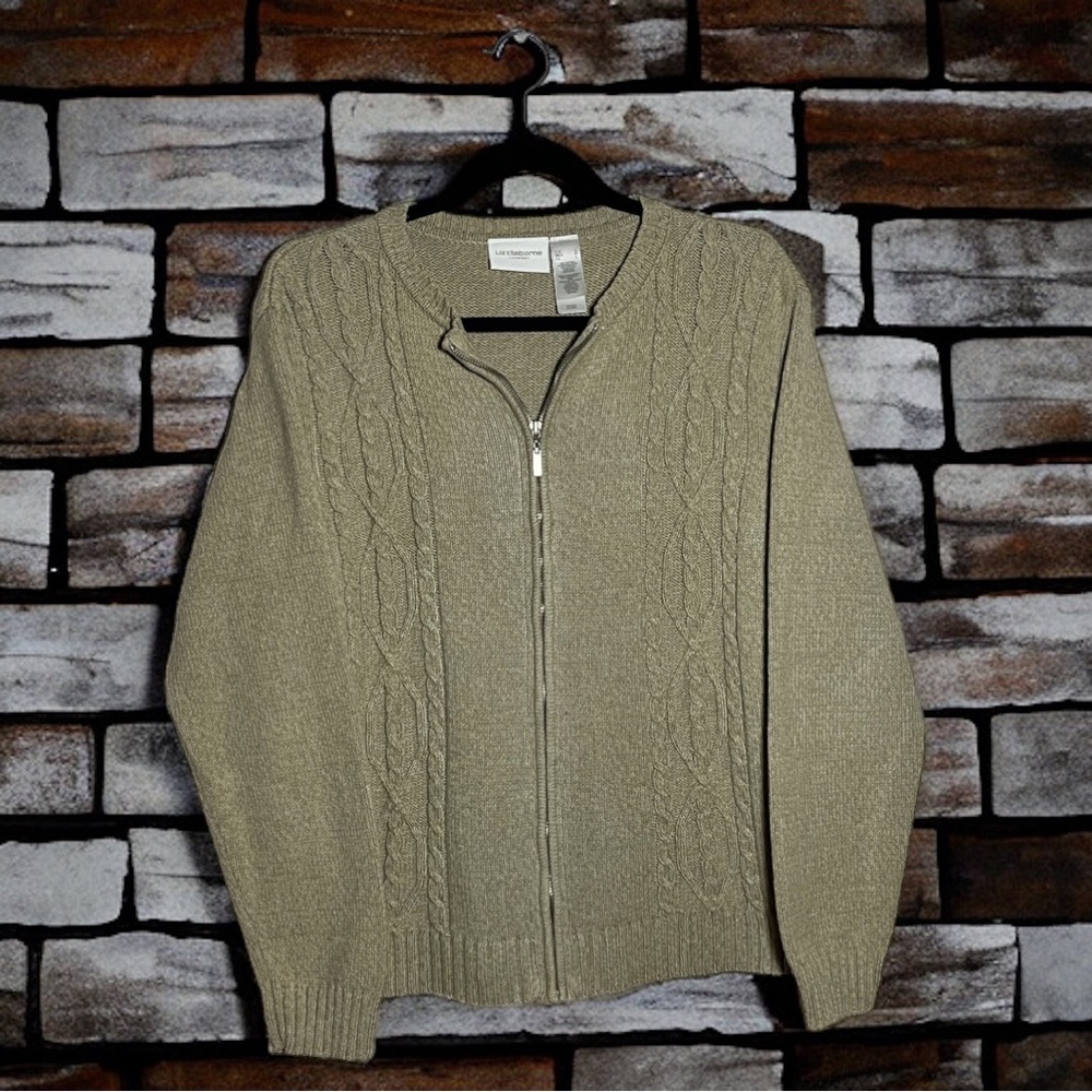 Sweater By Liz Claiborne